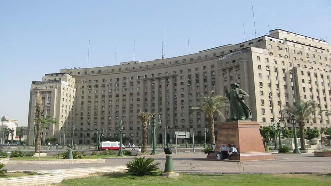 تطوير مجمع التحرير بالشراكة مع مستثمرين عرب